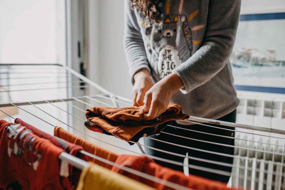 Questo è il trucco definitivo: panni asciutti e profumati in tempo record